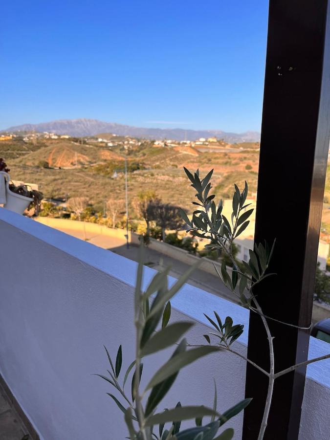 B&B Casa Louisa, Torre Del Mar- Valleniza 벨레즈 말라가 외부 사진